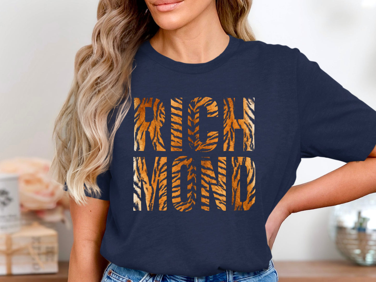 Richmond Tiger Portrait Distressed Graphic Tee