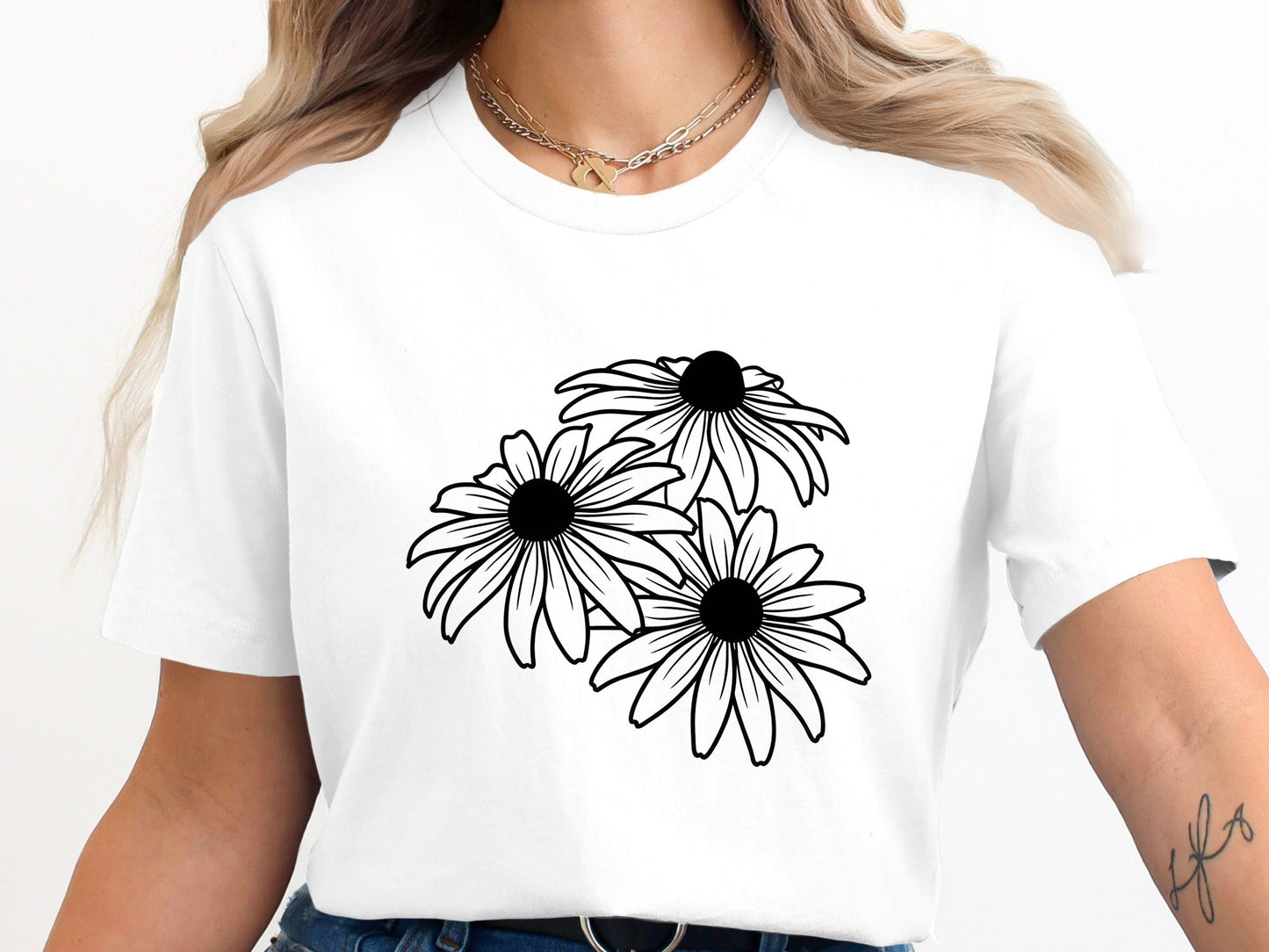 Trio of Daisies Bold Graphic Tee