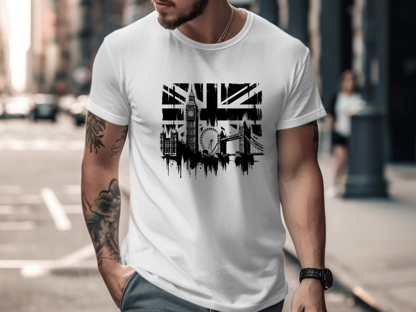 London Skyline & Union Jack T-Shirt - Iconic Landmark Art