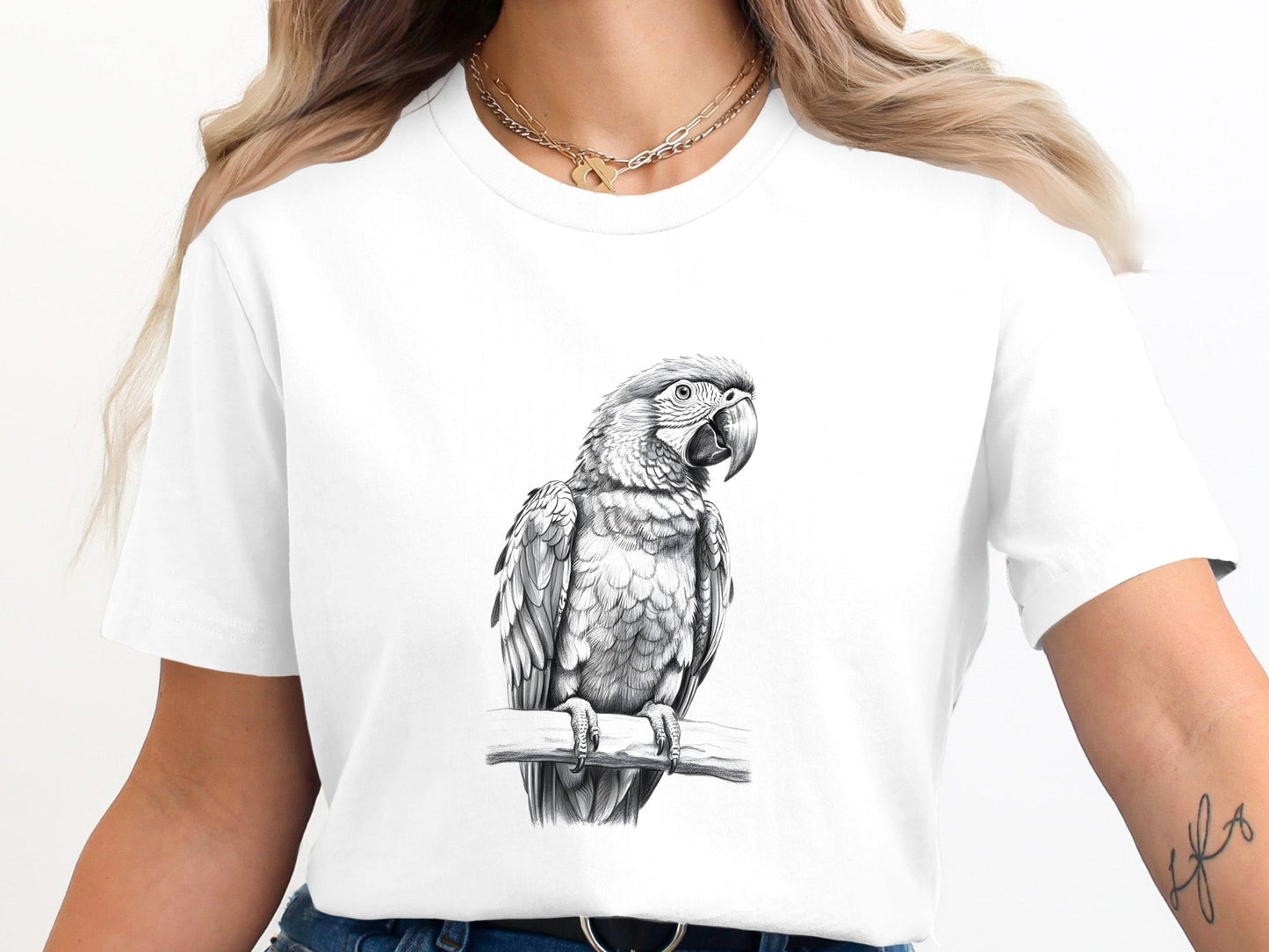 Macaw Parrot Detailed Pencil Sketch Artistic T-Shirt