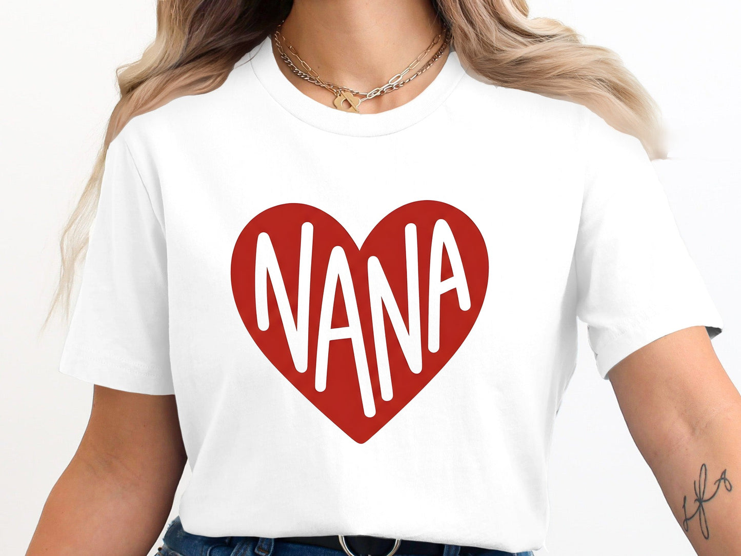 Classic Nana Red Heart Tee - Minimalist Graphic T-Shirt