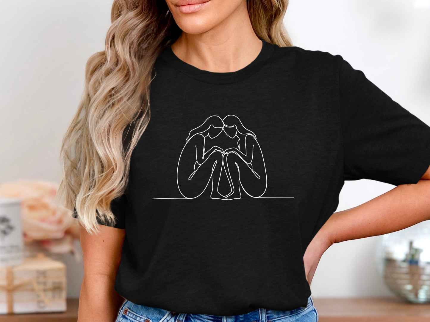 Sisterhood Connection Minimalist Line Art Tee
