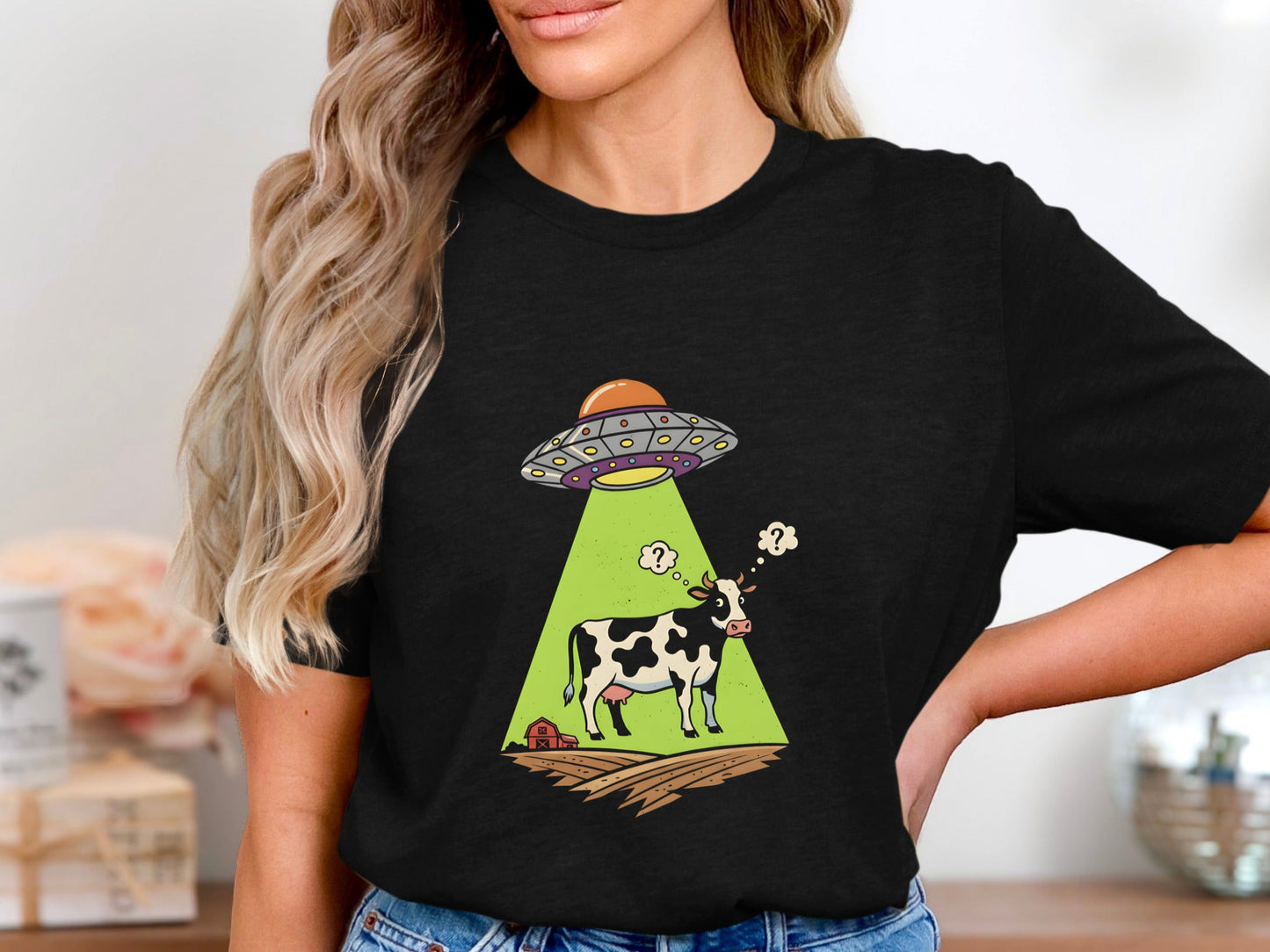 UFO Cow Abduction T-Shirt - Funny Alien Sci-Fi Graphic