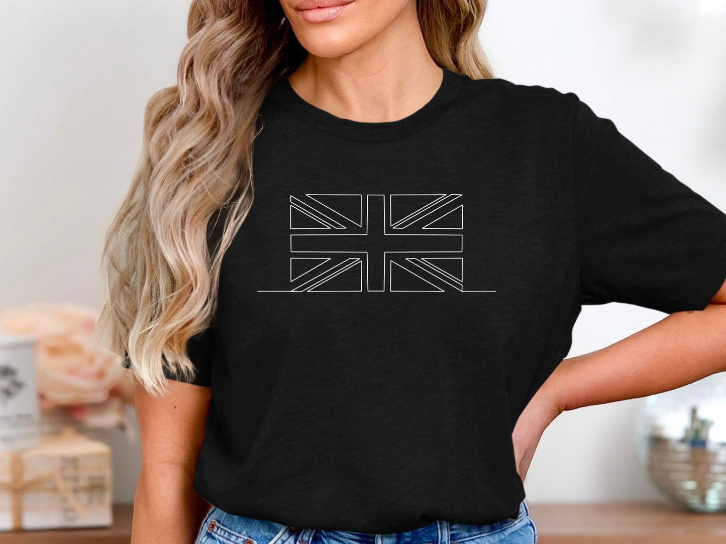 Minimalist Union Jack Line Art T-Shirt - Modern British Style